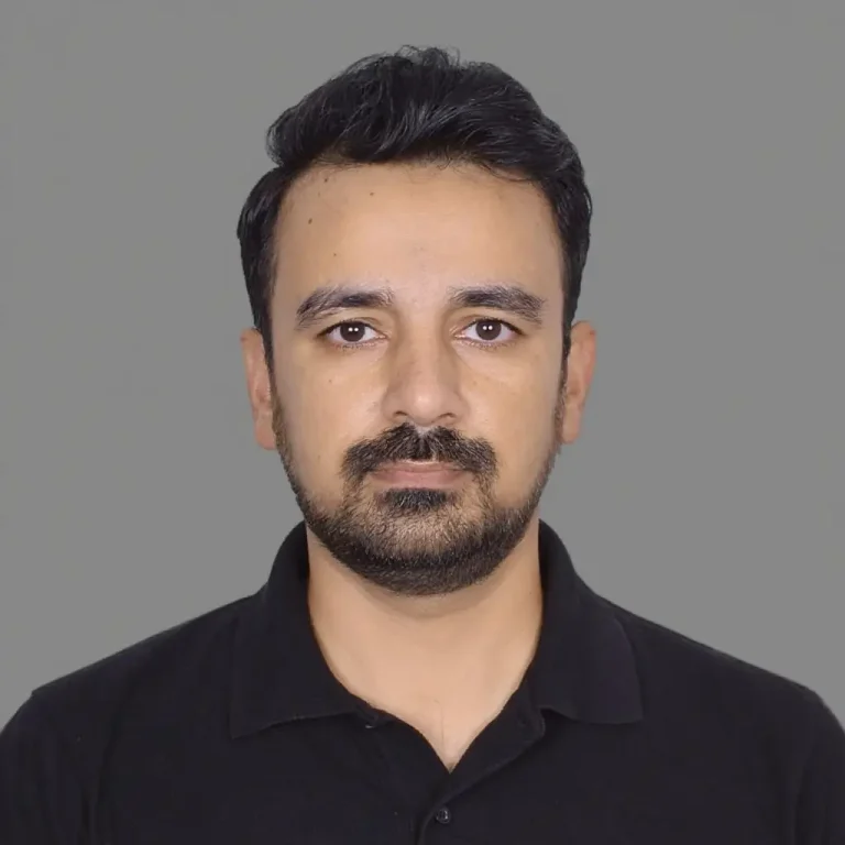 Haseeb Yaqoob - Project manager at Safeconomy